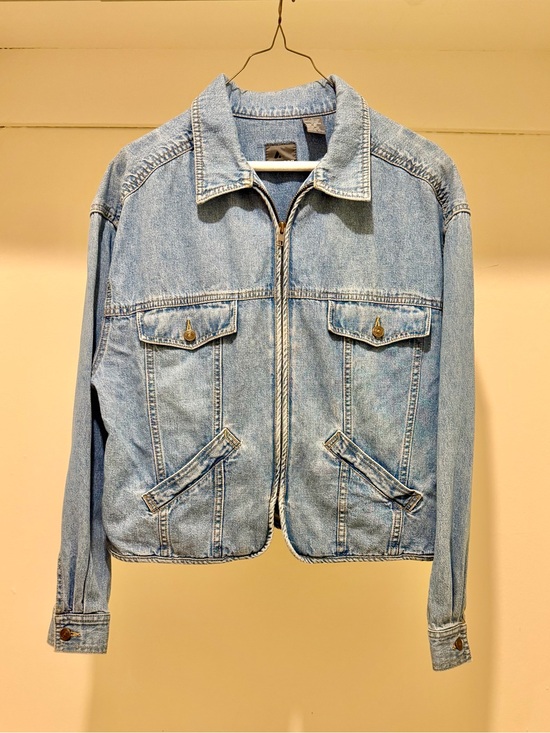 lizwear Jackets & Blazers - 90s Vintage 🩵 Lizwear x Liz Claiborne Denim Jacket